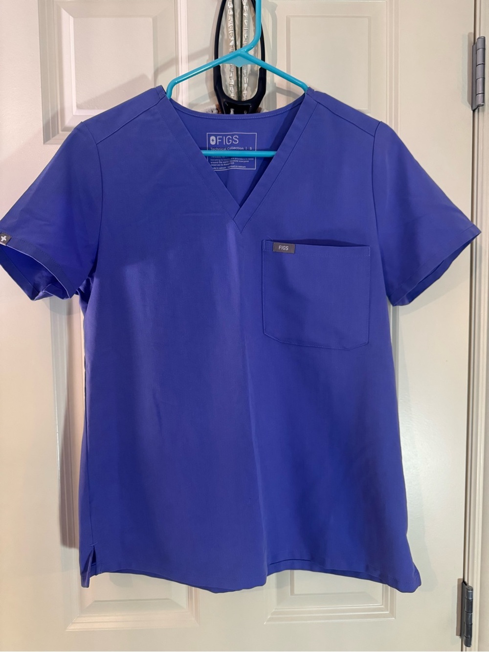 FIGS Blueberry V-Neck Scrub Top
